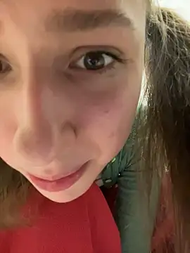 Snapshot of Lia__Love chatting on March 20, 2025, 3:14 pm Lia Love online show from March 20, 2025, 3:14 pm