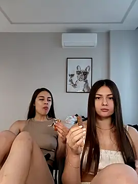 Snapshot of ShySonya chatting on November 16, 2025, 11:48 am ShySonya online show from November 16, 2025, 11:48 am