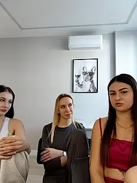 Snapshot of ShySonya chatting on November 8, 2025, 11:25 am ShySonya online show from November 8, 2025, 11:25 am