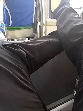 Snapshot of picatorta19 chatting on March 17, 2025, 3:29 pm picatorta19 online show from March 17, 2025, 3:29 pm