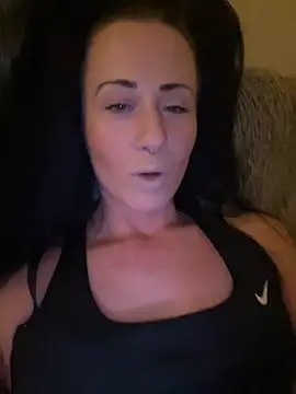 Snapshot of SweetSolez chatting on June 23, 2026, 9:13 pm SweetSolez online show from June 23, 2026, 9:13 pm