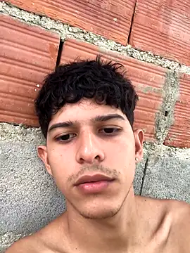 LiamGadiell online show from November 23, 2025, 4:17 pm