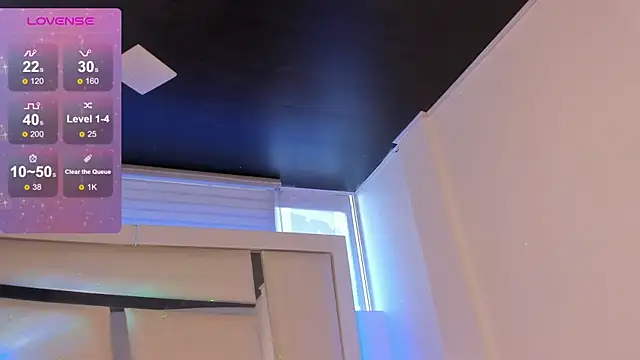 Snapshot of Mis__lola chatting on September 25, 2025, 9:43 pm Mis  lola online show from September 25, 2025, 9:43 pm