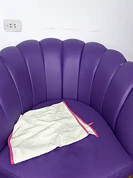 Kala Alia online show from December 15, 2025, 8:03 pm