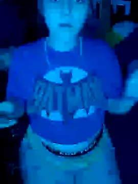 Snapshot of angel_star420864 chatting on March 7, 2025, 3:40 am angel star420864 online show from March 7, 2025, 3:40 am