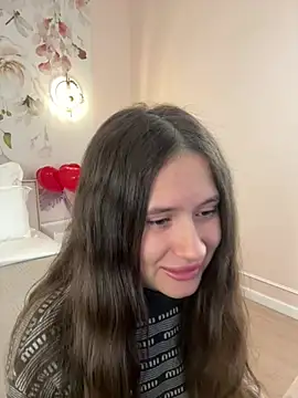 Snapshot of milaleoneli chatting on February 18, 2026, 3:08 pm milaleoneli online show from February 18, 2026, 3:08 pm