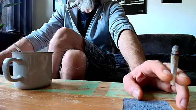 Kingsscepter online show from March 4, 2025, 9:07 am