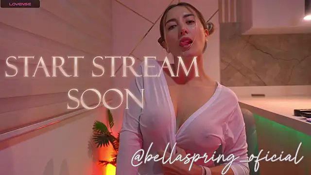 Snapshot of b3llaspringg chatting on June 26, 2026, 11:43 pm b3llaspringg online show from June 26, 2026, 11:43 pm