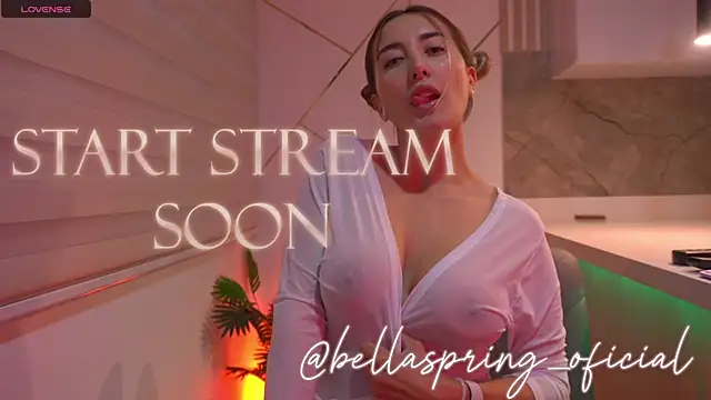 Snapshot of b3llaspringg chatting on March 3, 2026, 11:01 pm b3llaspringg online show from March 3, 2026, 11:01 pm