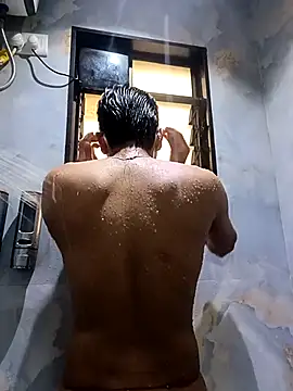 Snapshot of skinnyyyyyyyyy chatting on October 27, 2025, 4:57 am skinnyyyyyyyyy online show from October 27, 2025, 4:57 am