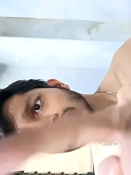 Snapshot of skinnyyyyyyyyy chatting on February 21, 2025, 3:45 am skinnyyyyyyyyy online show from February 21, 2025, 3:45 am