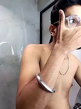 Snapshot of skinnyyyyyyyyy chatting on December 15, 2025, 4:51 am skinnyyyyyyyyy online show from December 15, 2025, 4:51 am