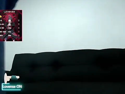 leoreem97 online show from November 5, 2025, 11:41 pm