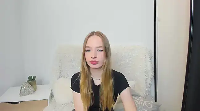 LilaGold online show from January 6, 2025, 3:51 pm