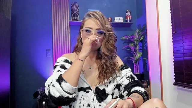 AdeleMourfg online show from June 6, 2026, 3:56 am