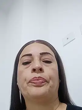 Snapshot of _Prinscarlet_ chatting on November 22, 2025, 2:10 am Prinscarlet online show from November 22, 2025, 2:10 am