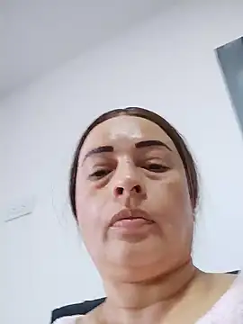 Snapshot of _Prinscarlet_ chatting on December 15, 2025, 10:04 pm Prinscarlet online show from December 15, 2025, 10:04 pm