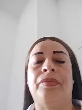 Snapshot of _Prinscarlet_ chatting on November 12, 2025, 8:01 pm Prinscarlet online show from November 12, 2025, 8:01 pm