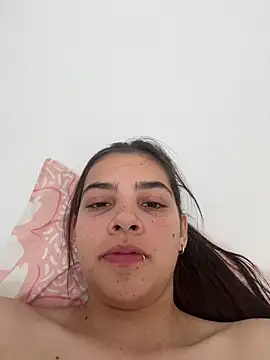 Snapshot of abigail_monore_ chatting on January 7, 2026, 4:12 pm abigail monore online show from January 7, 2026, 4:12 pm