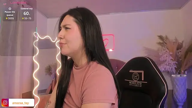 Snapshot of Amara_tay chatting on February 10, 2026, 7:02 pm Amara tay online show from February 10, 2026, 7:02 pm