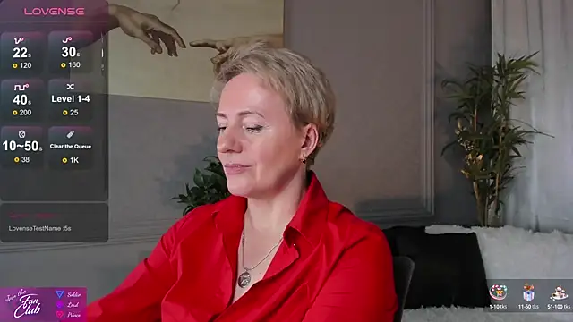 Snapshot of Nika_Smit chatting on February 9, 2025, 2:18 pm Nika Smit online show from February 9, 2025, 2:18 pm