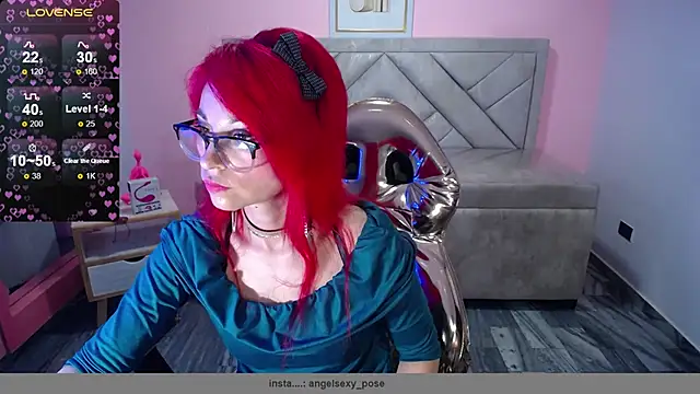 Snapshot of abril_ch_ chatting on November 19, 2025, 10:48 am abril ch online show from November 19, 2025, 10:48 am