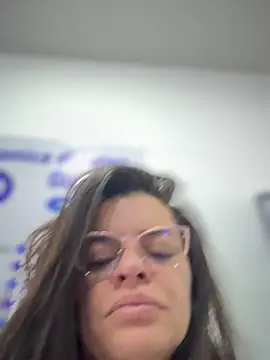 NATHALIA-28  online show from February 26, 2026, 12:05 pm