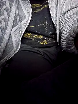 lapa525 online show from February 9, 2026, 5:44 pm