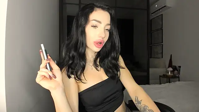 Snapshot of NancyLovee_ chatting on October 17, 2025, 7:00 am NancyLovee  online show from October 17, 2025, 7:00 am