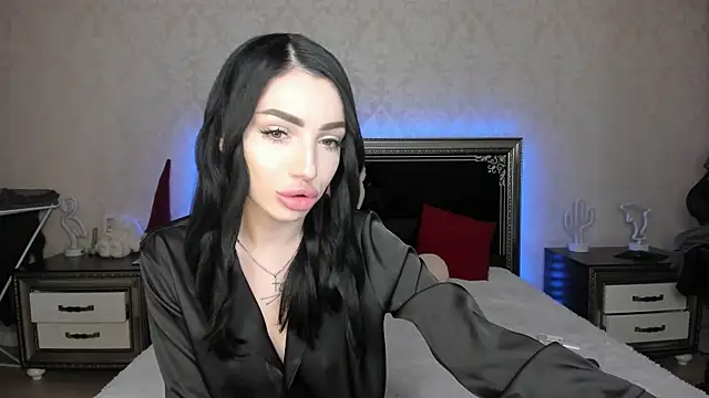 Snapshot of NancyLovee_ chatting on March 19, 2025, 4:13 pm NancyLovee  online show from March 19, 2025, 4:13 pm