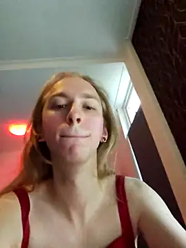 Snapshot of MissPigster chatting on September 9, 2025, 12:03 pm MissPigster online show from September 9, 2025, 12:03 pm