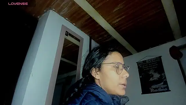 Nenita Hot  online show from October 5, 2025, 7:10 am