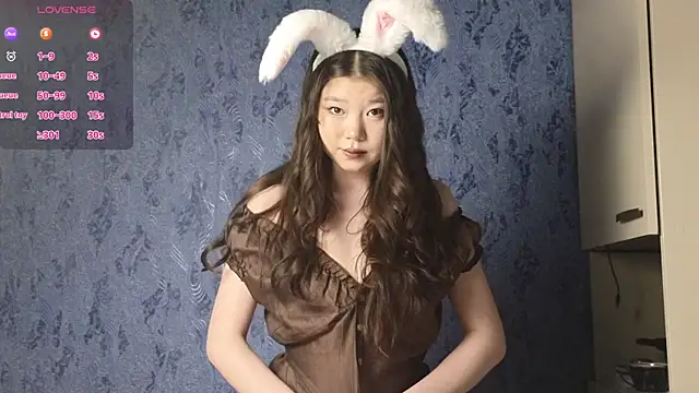 hoshina sayeri online show from May 31, 2026, 8:42 am
