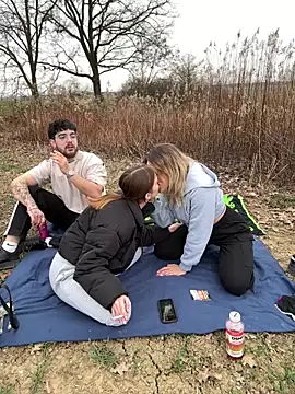 Snapshot of MrAndMrsSavage chatting on March 12, 2025, 2:23 pm MrAndMrsSavage online show from March 12, 2025, 2:23 pm