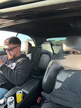 Snapshot of MrAndMrsSavage chatting on March 1, 2026, 2:50 pm MrAndMrsSavage online show from March 1, 2026, 2:50 pm