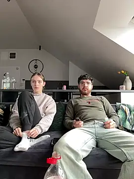 Snapshot of MrAndMrsSavage chatting on March 14, 2025, 8:42 am MrAndMrsSavage online show from March 14, 2025, 8:42 am