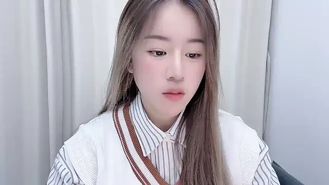 Snapshot of chloe-01 chatting on January 18, 2025, 12:26 pm chloe-01 online show from January 18, 2025, 12:26 pm