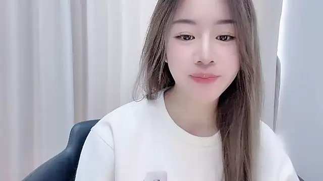 Snapshot of chloe-01 chatting on December 3, 2024, 4:31 am chloe-01 online show from December 3, 2024, 4:31 am