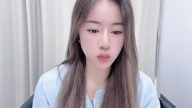 Snapshot of chloe-01 chatting on January 21, 2025, 4:43 am chloe-01 online show from January 21, 2025, 4:43 am