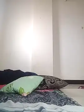 Snapshot of HotKhushi13 chatting on December 4, 2024, 6:05 am HotKhushi13 online show from December 4, 2024, 6:05 am