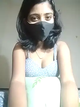 Snapshot of HotKhushi13 chatting on December 22, 2024, 2:27 pm HotKhushi13 online show from December 22, 2024, 2:27 pm