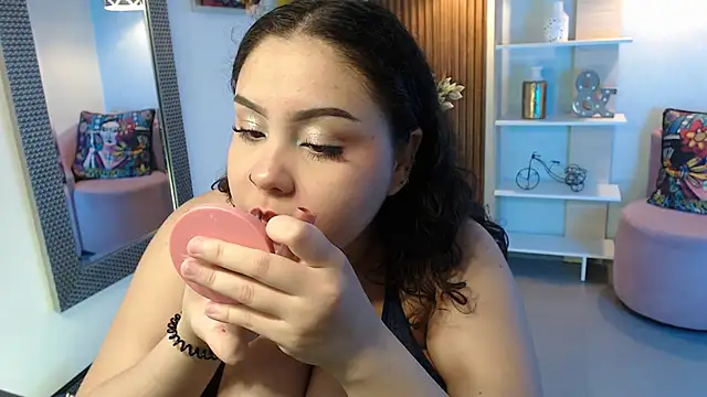 Snapshot of Dalila_Sky chatting on June 3, 2026, 6:12 pm Dalila Sky online show from June 3, 2026, 6:12 pm