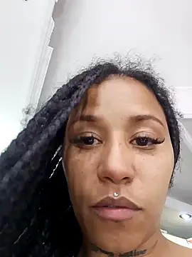 Snapshot of devi_black13_ chatting on December 5, 2024, 6:26 am devi black13  online show from December 5, 2024, 6:26 am