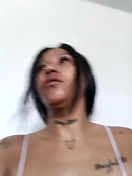 Snapshot of devi_black13_ chatting on January 3, 2025, 4:37 pm devi black13  online show from January 3, 2025, 4:37 pm