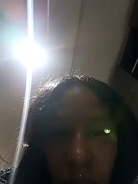 Snapshot of devi_black13_ chatting on December 23, 2024, 2:02 am devi black13  online show from December 23, 2024, 2:02 am