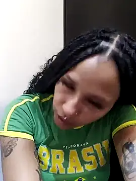 Snapshot of devi_black13_ chatting on February 27, 2025, 4:57 am devi black13  online show from February 27, 2025, 4:57 am