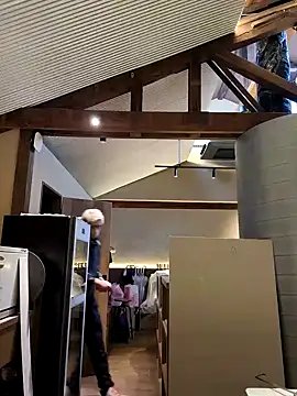 Snapshot of da--------i chatting on March 3, 2025, 5:26 am da--------i online show from March 3, 2025, 5:26 am