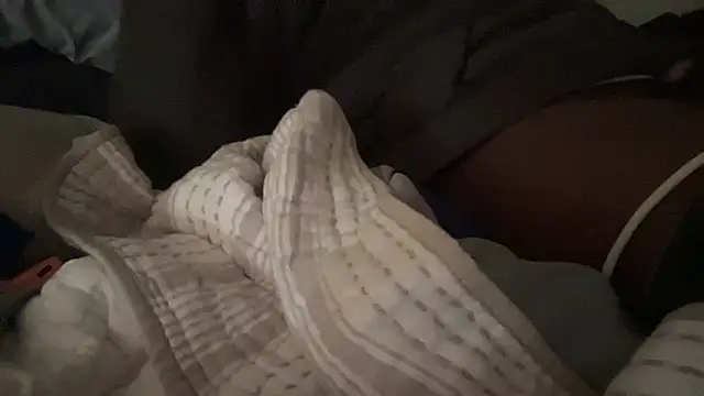 Snapshot of tokenkingtn chatting on November 12, 2025, 1:37 pm tokenkingtn online show from November 12, 2025, 1:37 pm