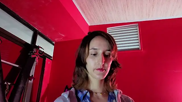 Ambar Roux  online show from February 23, 2026, 2:17 pm