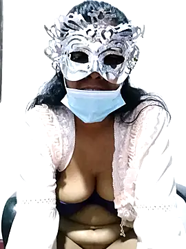 Snapshot of Amaaya_Baby chatting on January 6, 2025, 5:49 pm Amaaya Baby online show from January 6, 2025, 5:49 pm